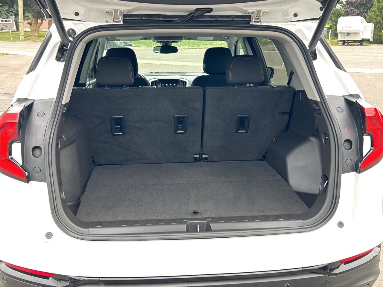 2021 GMC Terrain SLE AWD/ADAPTIVE CRUISE CALL NAPANEE 613-354-2100 Photo