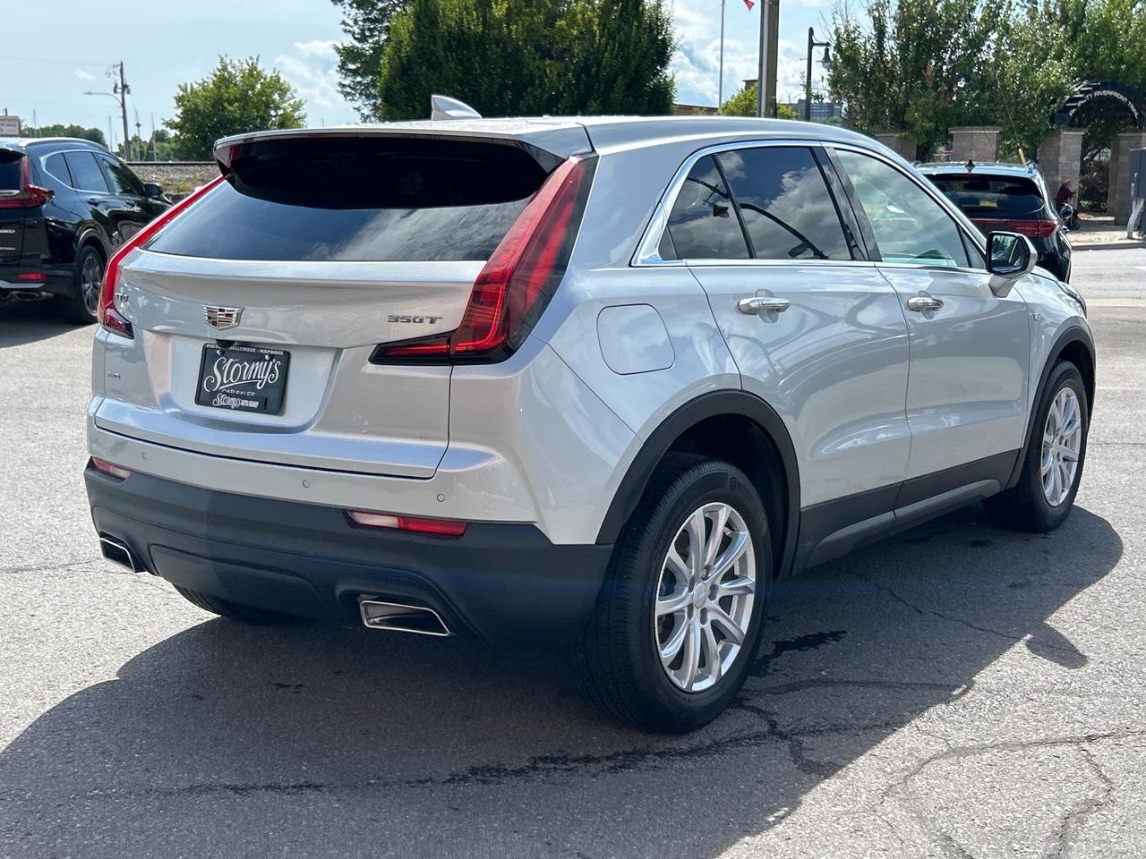 2022 Cadillac XT4 AWD Luxury *** CALL BELLEVILLE 613-961-8848 Photo