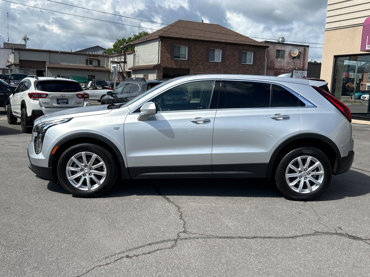 2022 Cadillac XT4 AWD Luxury *** CALL BELLEVILLE 613-961-8848 Photo