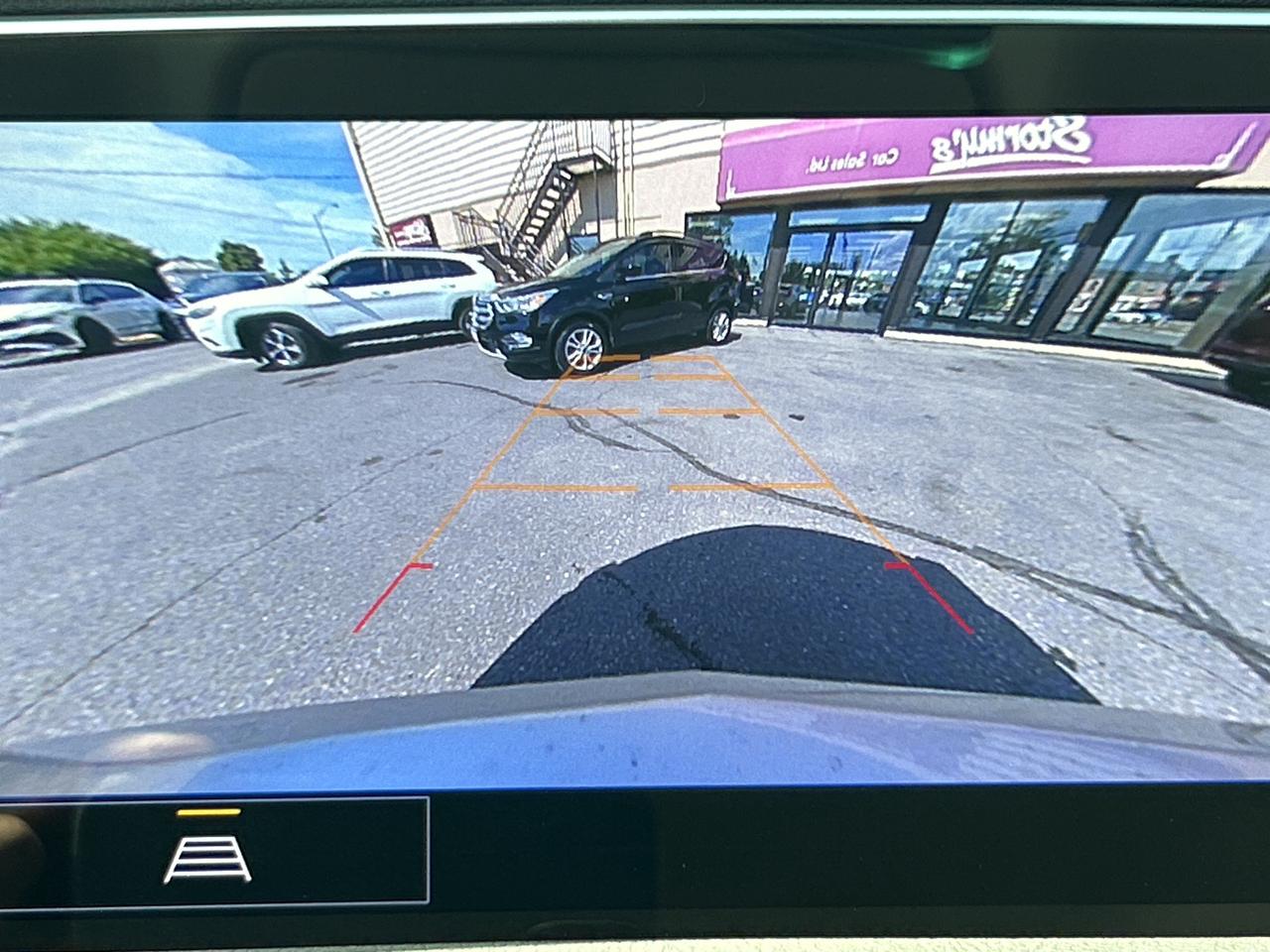 2022 Cadillac XT4 AWD Luxury *** CALL BELLEVILLE 613-961-8848 Photo