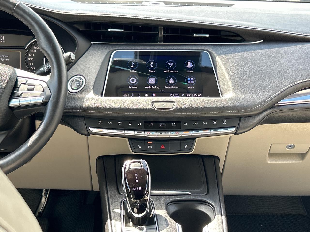 2022 Cadillac XT4 AWD Luxury *** CALL BELLEVILLE 613-961-8848 Photo