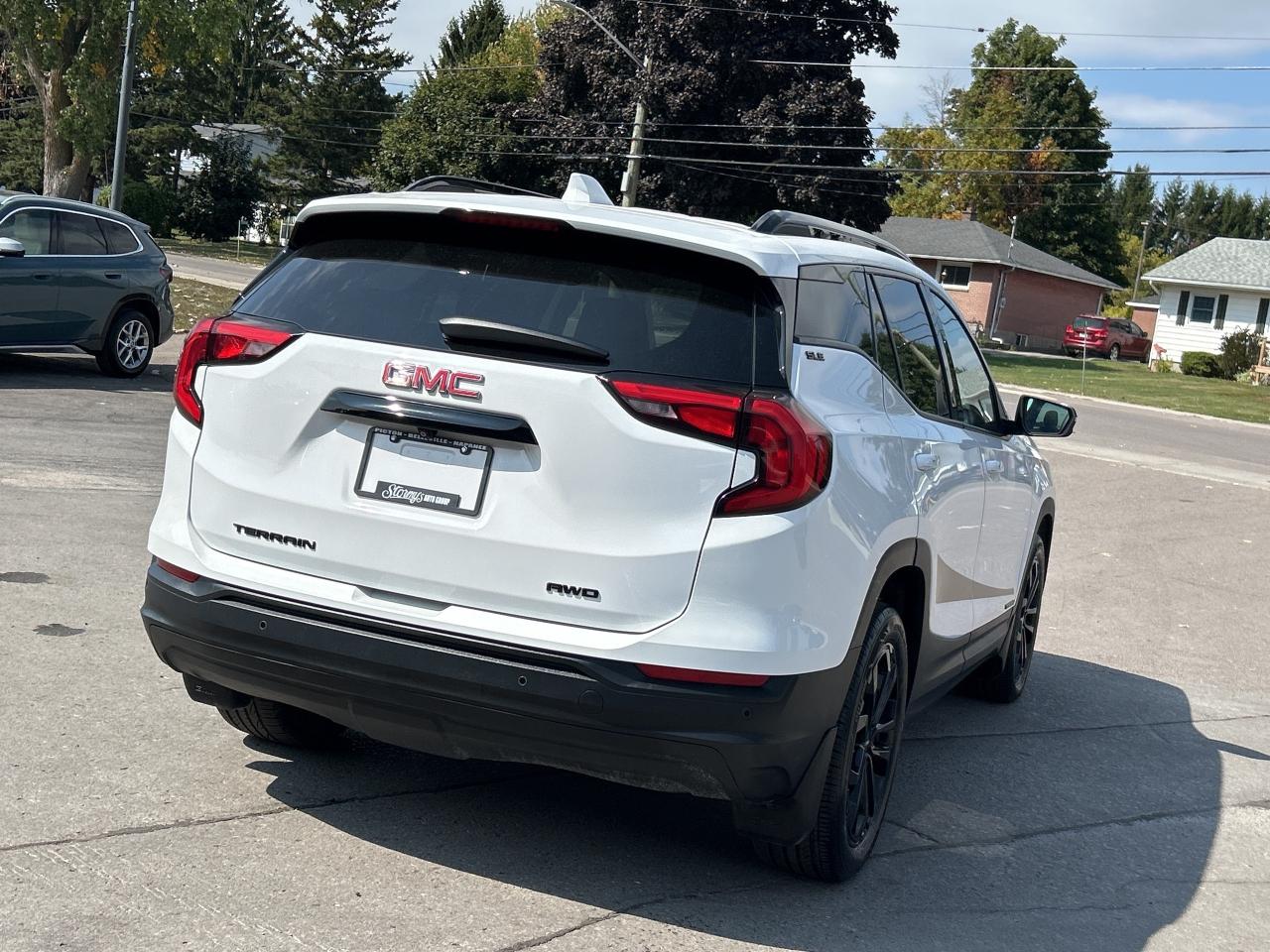 2019 GMC Terrain SLE AWD/NAVI/PANO ROOF/REMOTE START CALL NAPANEE Photo4