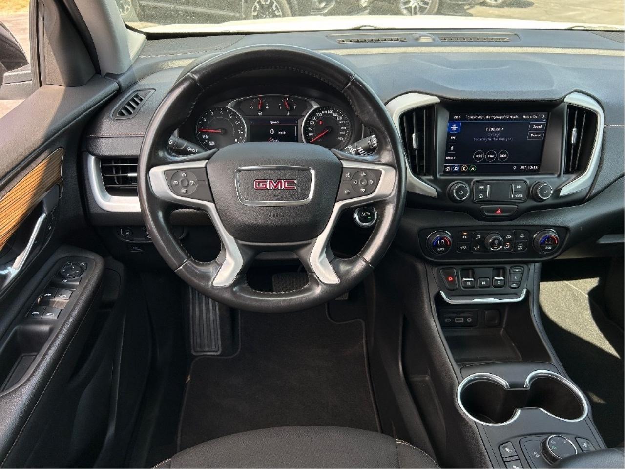 2019 GMC Terrain SLE AWD/NAVI/PANO ROOF/REMOTE START CALL NAPANEE Photo
