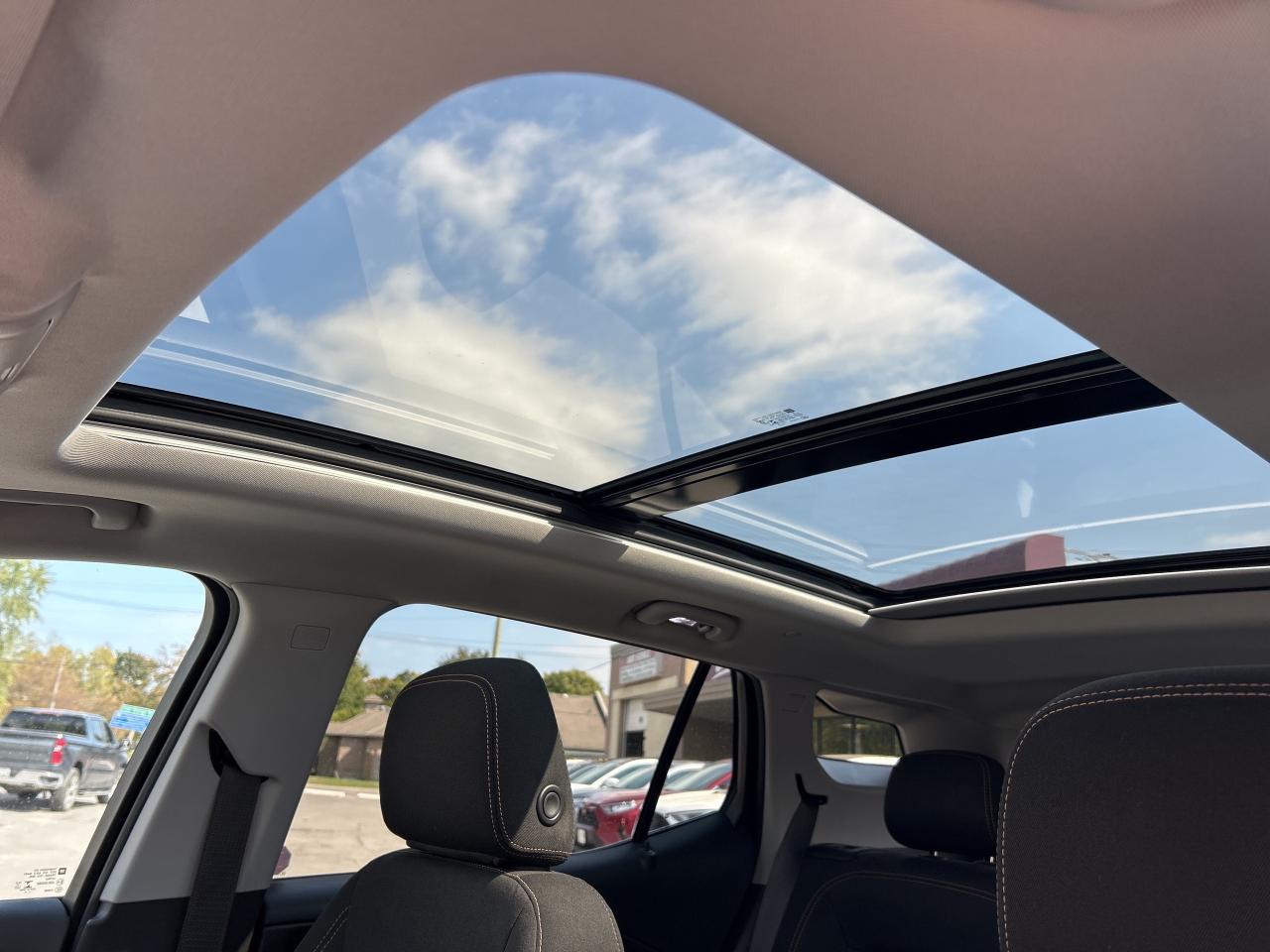 2019 GMC Terrain SLE AWD/NAVI/PANO ROOF/REMOTE START CALL NAPANEE Photo