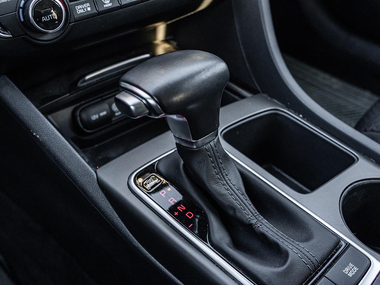 2020 Kia Optima Hybrid LX Auto  HYBRID   CAMERA  LOW KMS Photo