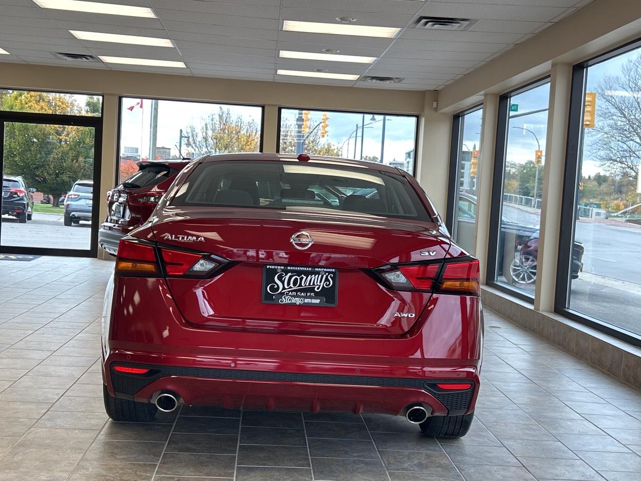 2019 Nissan Altima 2.5 SV AWD/SUNROOF **CALL BELLEVILLE 613-961-8848 Photo