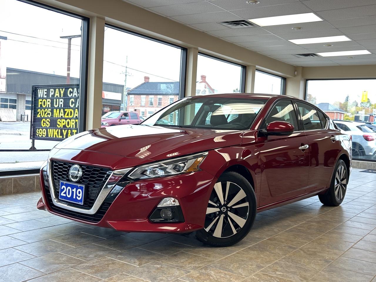 2019 Nissan Altima 2.5 SV AWD/SUNROOF **CALL BELLEVILLE 613-961-8848 Photo