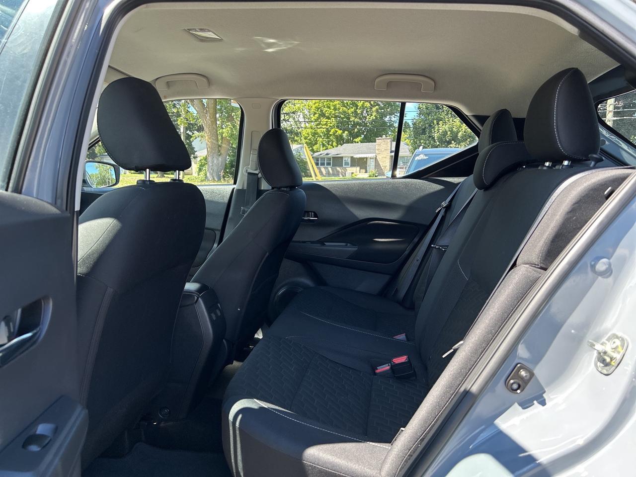 2021 Nissan Kicks SV HEATED SEATS/BACKUP CAM CALL 613*961*8848 Photo