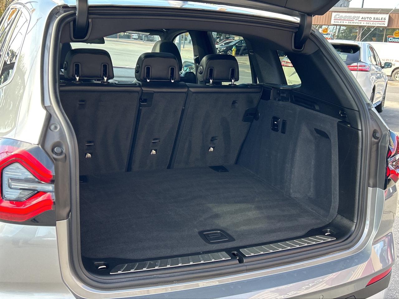 2024 BMW X3 xDrive30i  ** CALL BELLEVILLE @ 1-613-961-8848 Photo