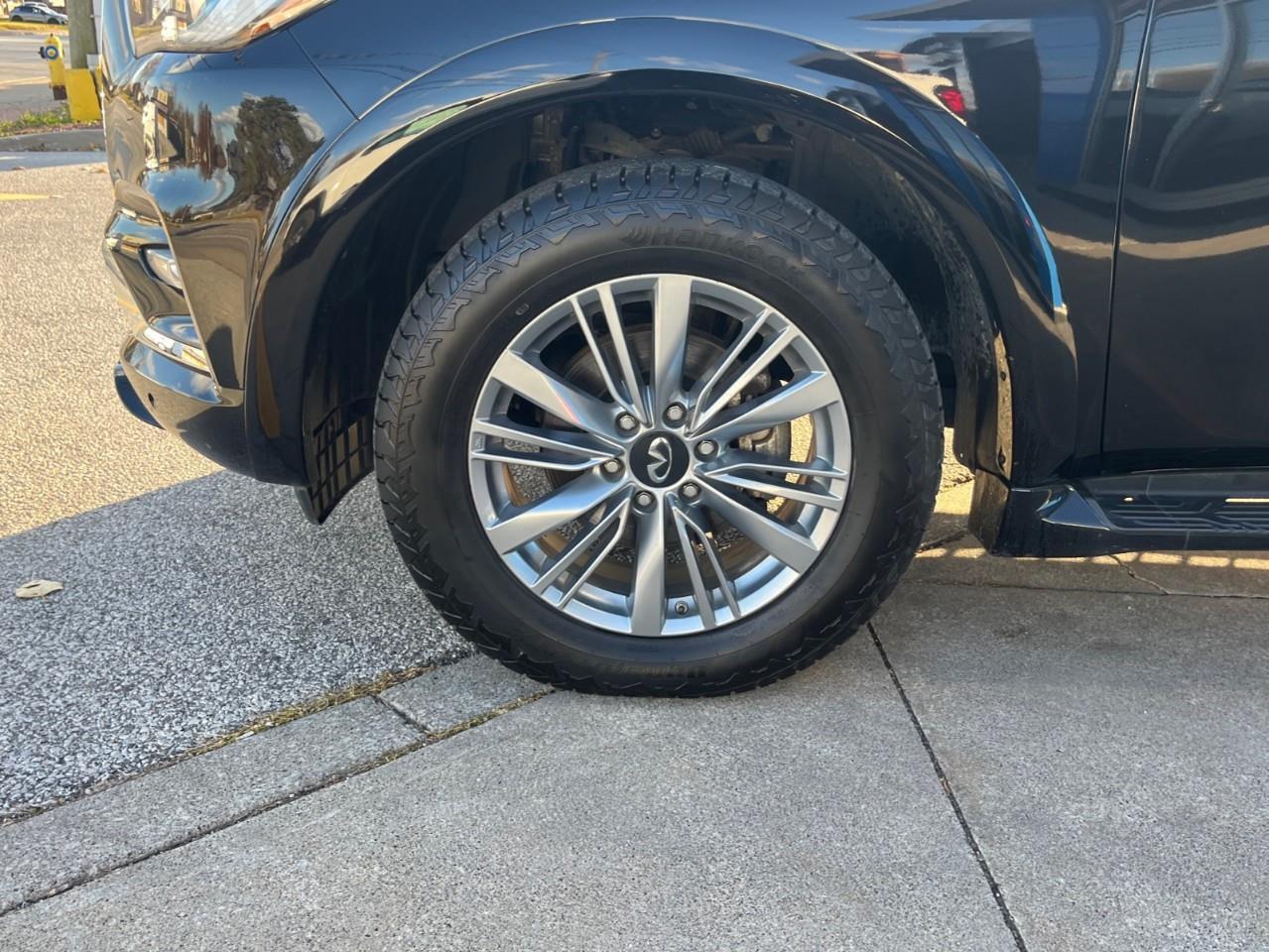 2024 Infiniti QX80 LUXE BEASTLY TRAVELLER WITH ALL THE OPTIONS SAVE B Photo