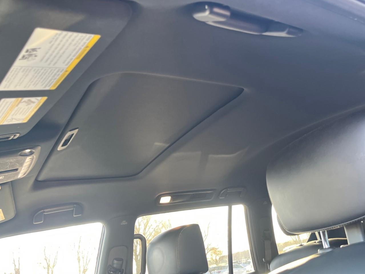 2024 Infiniti QX80 LUXE BEASTLY TRAVELLER WITH ALL THE OPTIONS SAVE B Photo