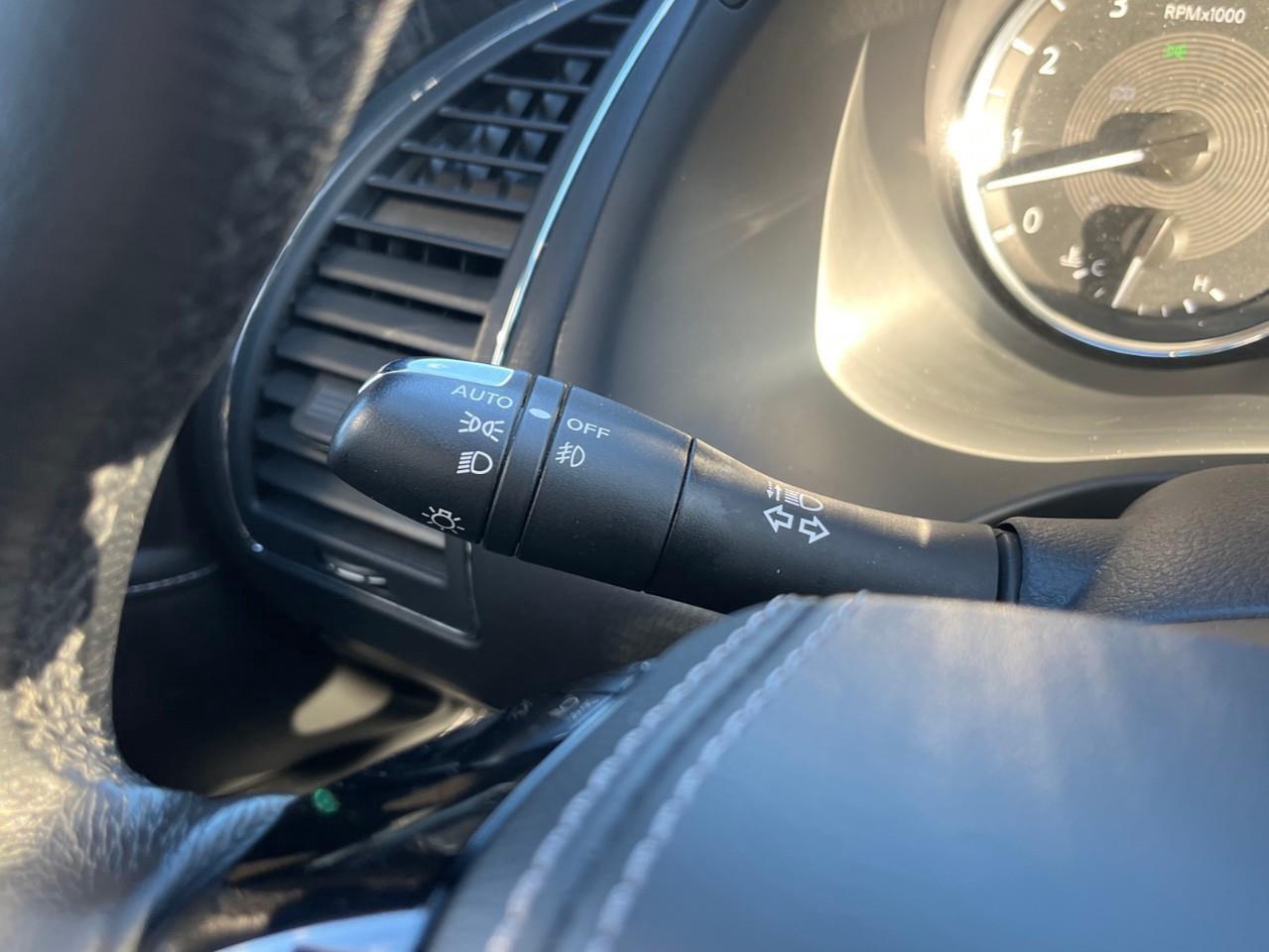 2024 Infiniti QX80 LUXE BEASTLY TRAVELLER WITH ALL THE OPTIONS SAVE B Photo