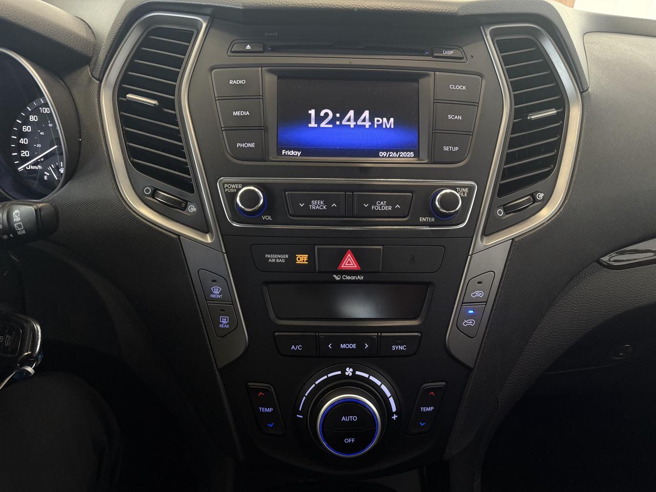 2018 Hyundai Santa Fe Sport SE AWD   1 OWNER   LEATHER   CERTIFIED  BACKUP CAM Photo