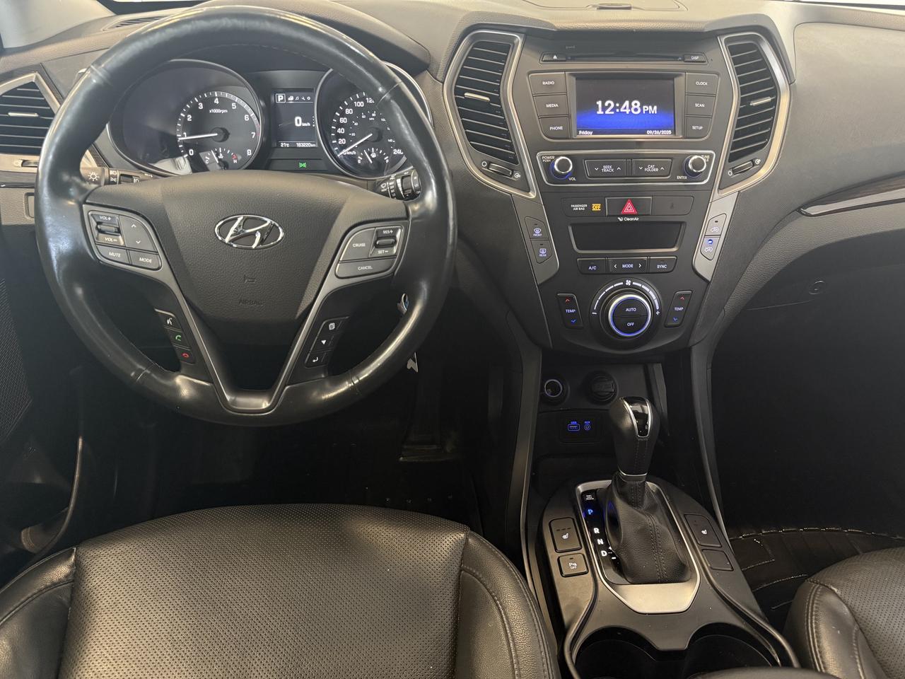 2018 Hyundai Santa Fe Sport SE AWD   1 OWNER   LEATHER   CERTIFIED  BACKUP CAM Photo