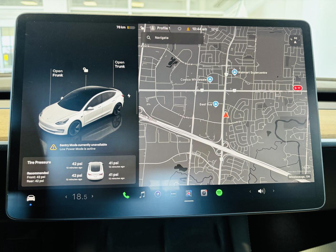 2023 Tesla Model 3 LONG RANGE AWD   ONE OWNER   CLEAN CARFAX   NAVI! Photo