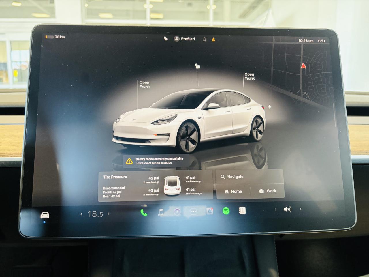 2023 Tesla Model 3 LONG RANGE AWD   ONE OWNER   CLEAN CARFAX   NAVI! Photo