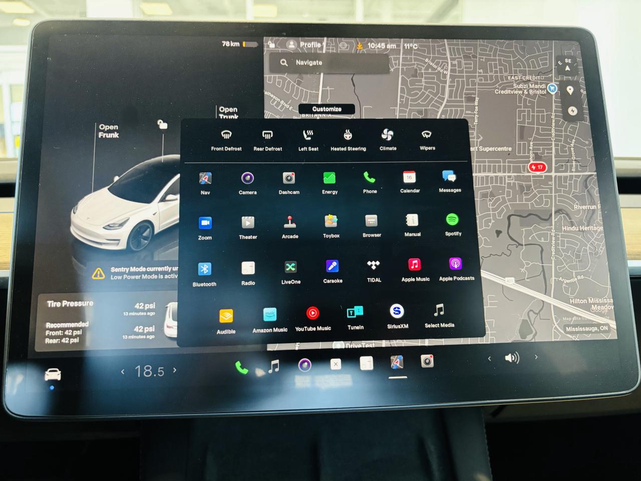 2023 Tesla Model 3 LONG RANGE AWD   ONE OWNER   CLEAN CARFAX   NAVI! Photo