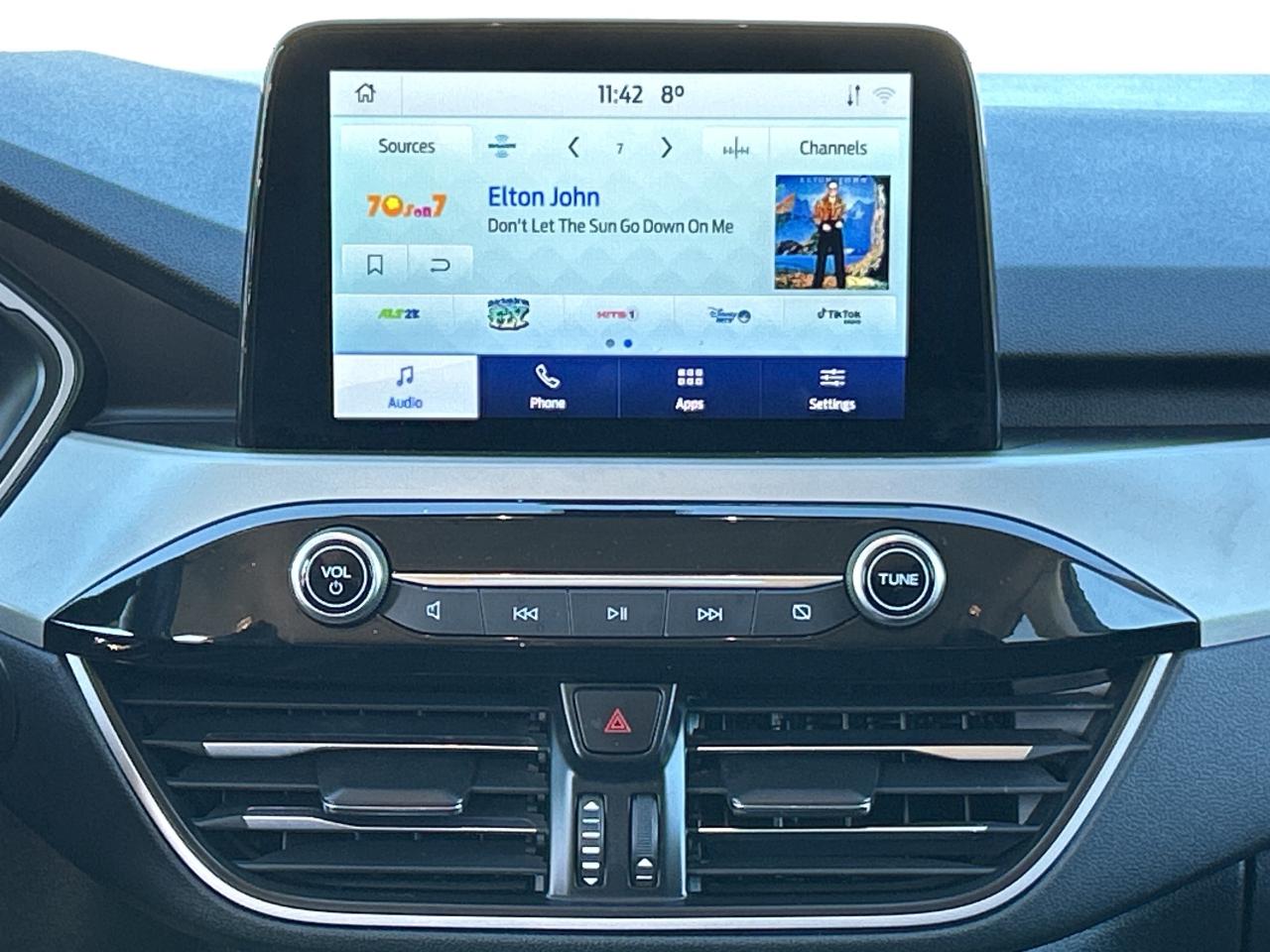 2021 Ford Escape SEL AWD/LEATHER/REMOTE START  CALL NAPANEE 125K KM Photo