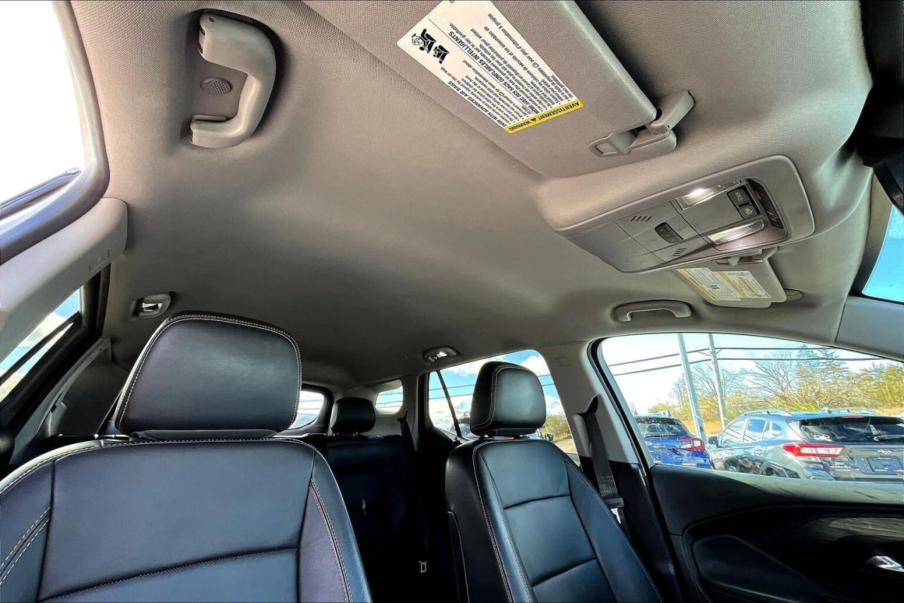 2018 GMC Terrain SLT AWD   Heated Leather Seats   CarPlay/Android Photo