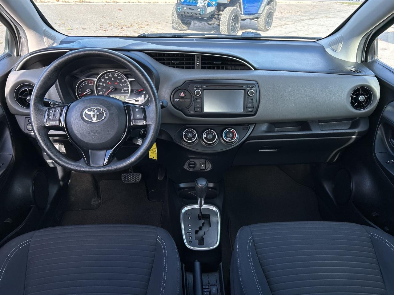 2019 Toyota Yaris LE HEATED SEATS/BACKUP CAMERA CALL PICTON 50K KM'S Photo