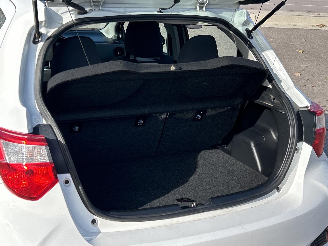 2019 Toyota Yaris LE HEATED SEATS/BACKUP CAMERA CALL PICTON 50K KM'S Photo