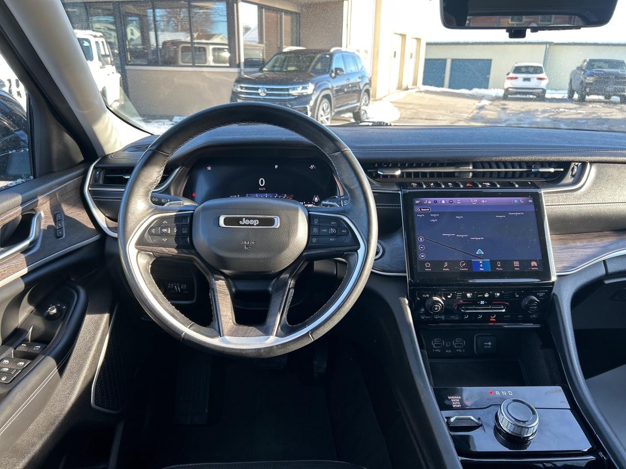 2022 Jeep Grand Cherokee Limited FULLY LOADED!!! CALL PICTON 84K KM'S Photo