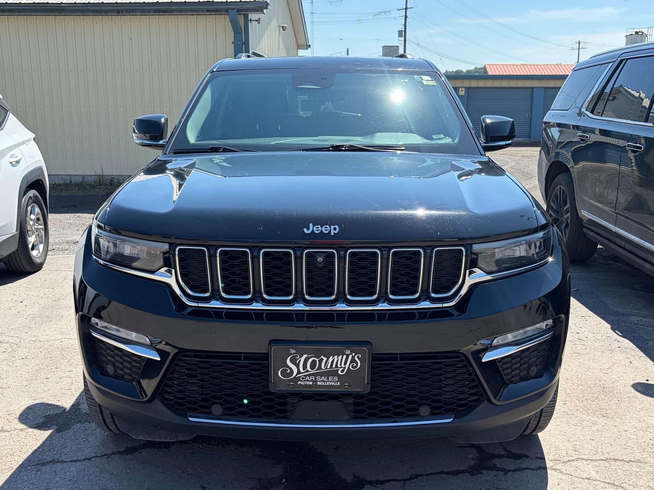 2022 Jeep Grand Cherokee Limited FULLY LOADED!!! CALL PICTON Photo1
