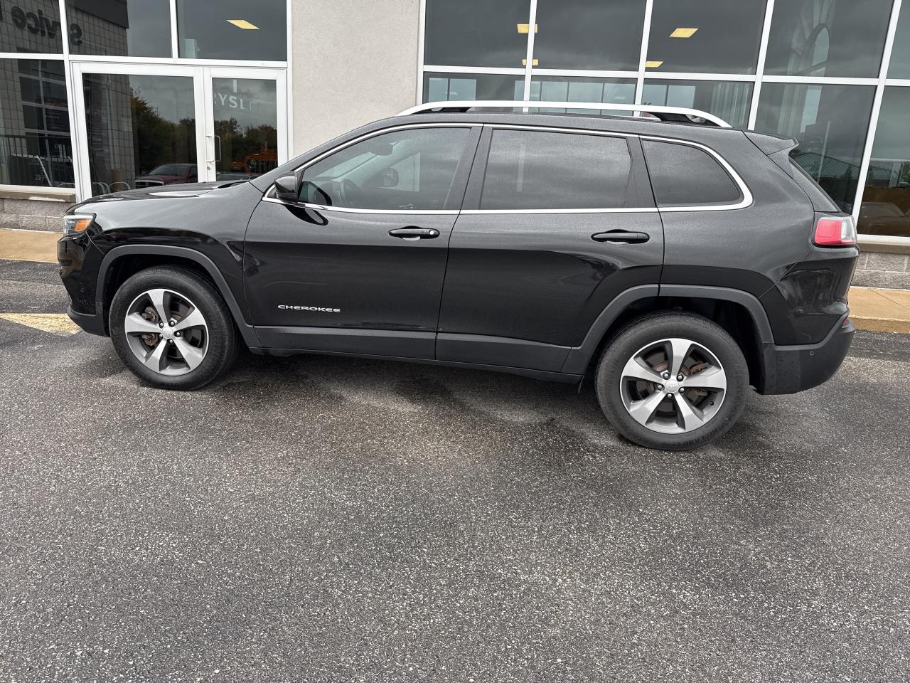 2019 Jeep Cherokee Limited Photo