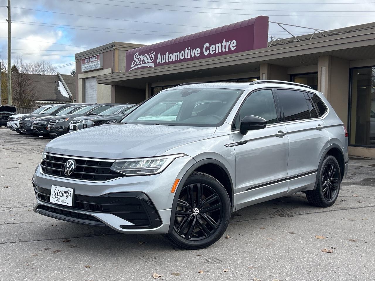 2022 Volkswagen Tiguan Comfortline R-Line Black Edition ** BELLEVILLE** Photo0