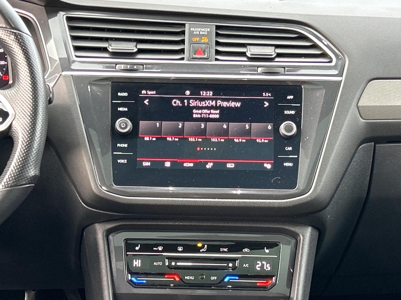 2022 Volkswagen Tiguan Comfortline R-Line Black Edition ** BELLEVILLE** Photo