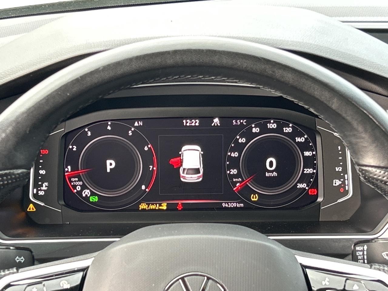 2022 Volkswagen Tiguan Comfortline R-Line Black Edition ** BELLEVILLE** Photo