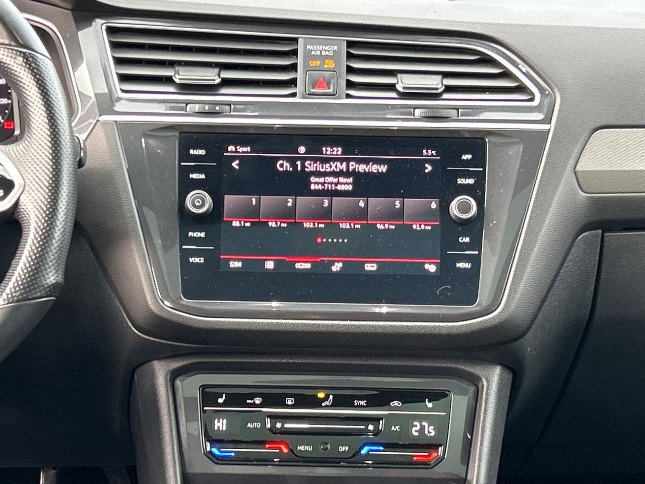 2022 Volkswagen Tiguan Comfortline R-Line Black Edition ** BELLEVILLE** Photo