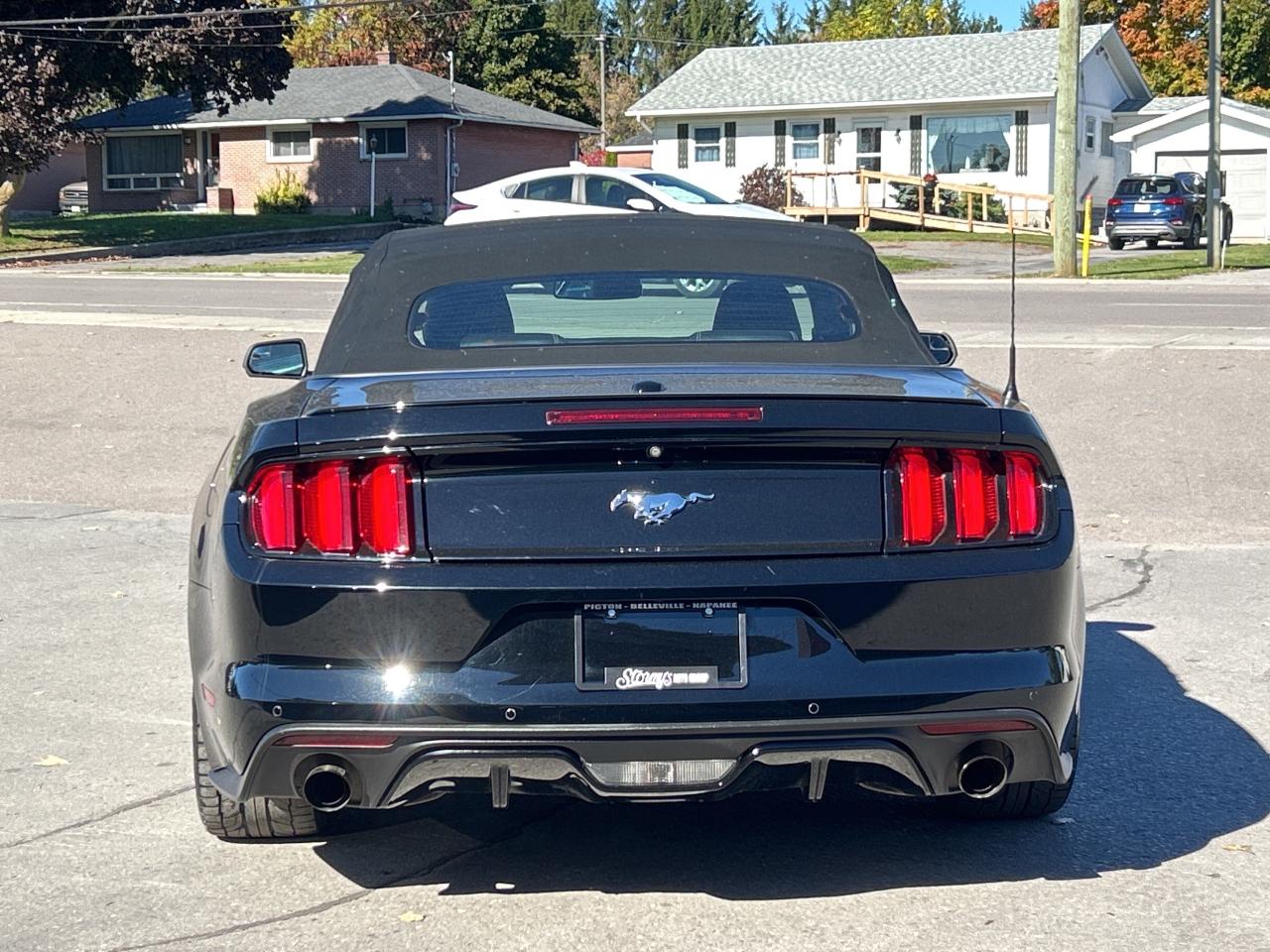 2017 Ford Mustang EcoBoost Premium LEATHER/NAV CALL BELLEVILLE Photo