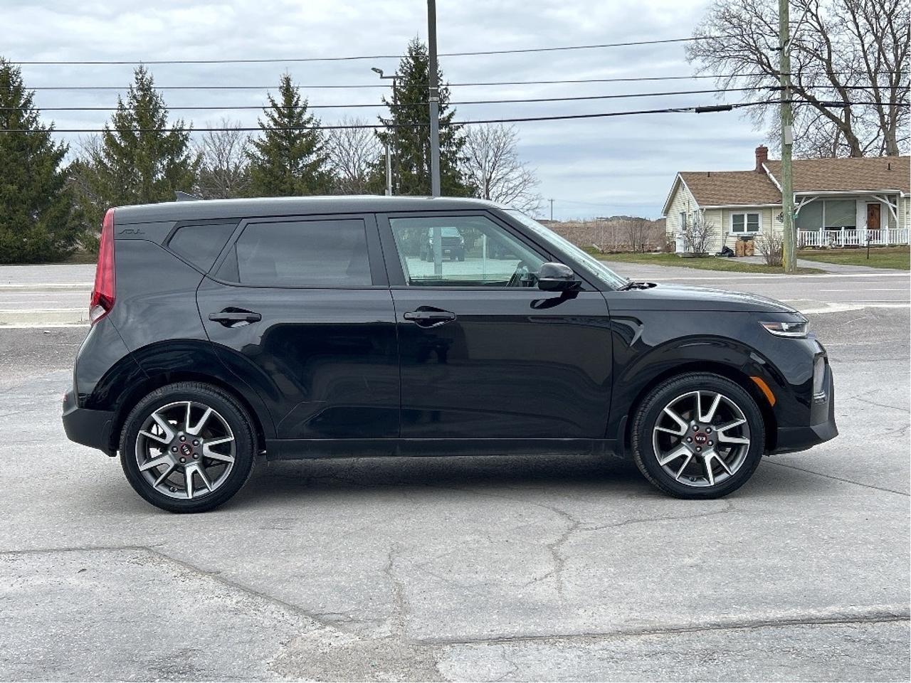 2021 Kia Soul EX NAVIGATION/ROOF/BACKUP CAM CALL 613-961-8848 Photo