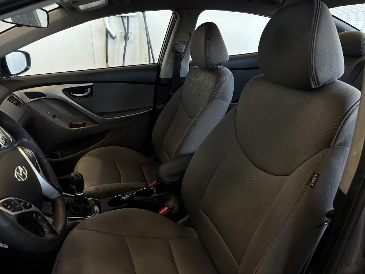 2012 Hyundai Elantra GL   CLEAN CARFAX   MANUAL   SOLD ASIS   BLUETOOTH Photo