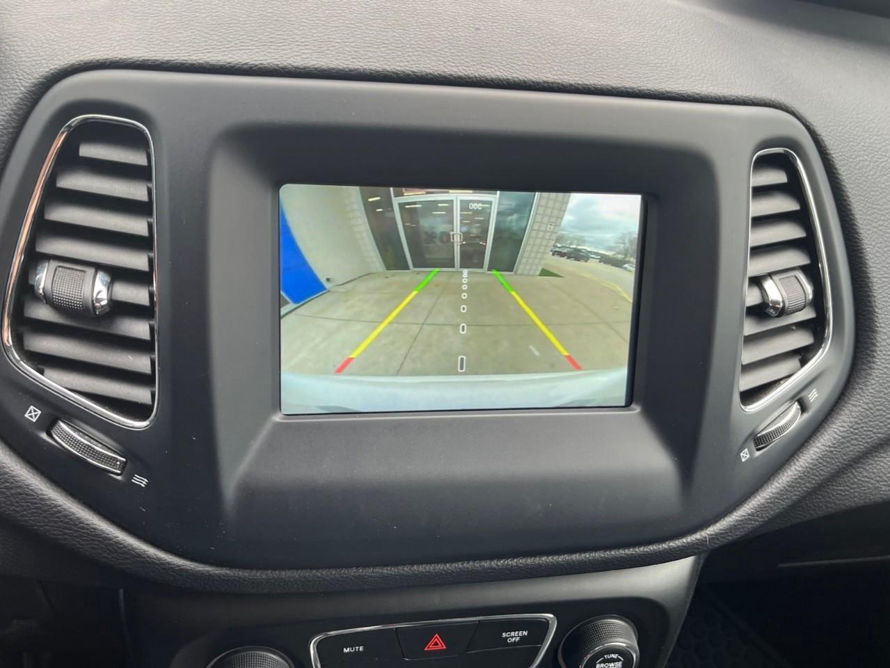 2021 Jeep Compass NORTH LOCAL TRADE FOUR WHEEL FUN! Photo