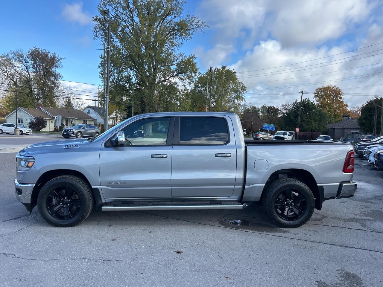 2019 RAM 1500 Big Horn 5.7L/4X4/NAV/REMOTE START CALL NAPANEE Photo