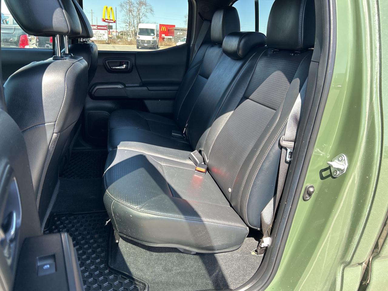 2022 Toyota Tacoma TRD SPORT PREM/LEATHER/NAV/ROOF CALL 613-961-8848 Photo