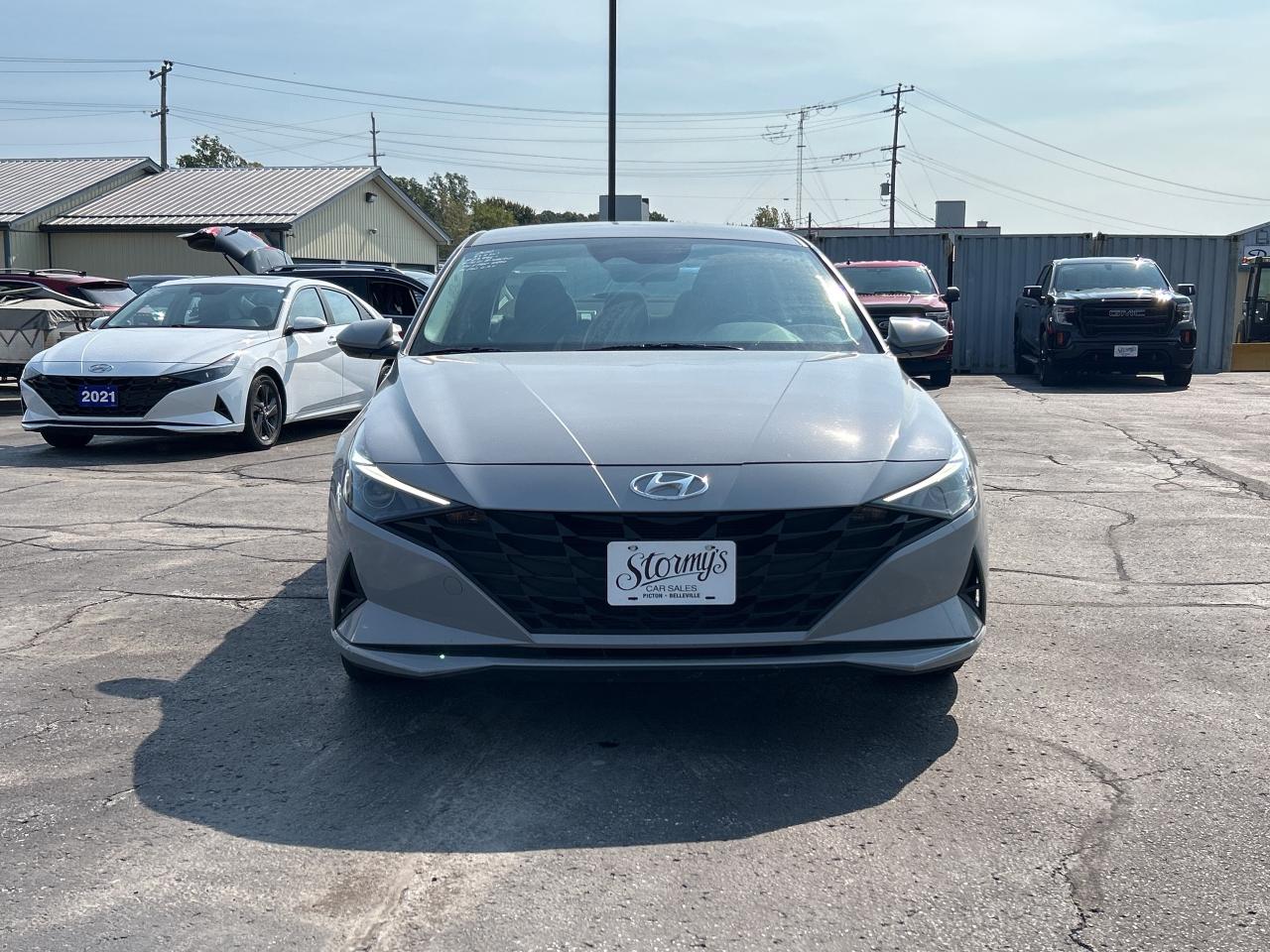 2022 Hyundai Elantra Preferred APPLE CARPLAY/ANDROID AUTO  CALL PICTON Photo