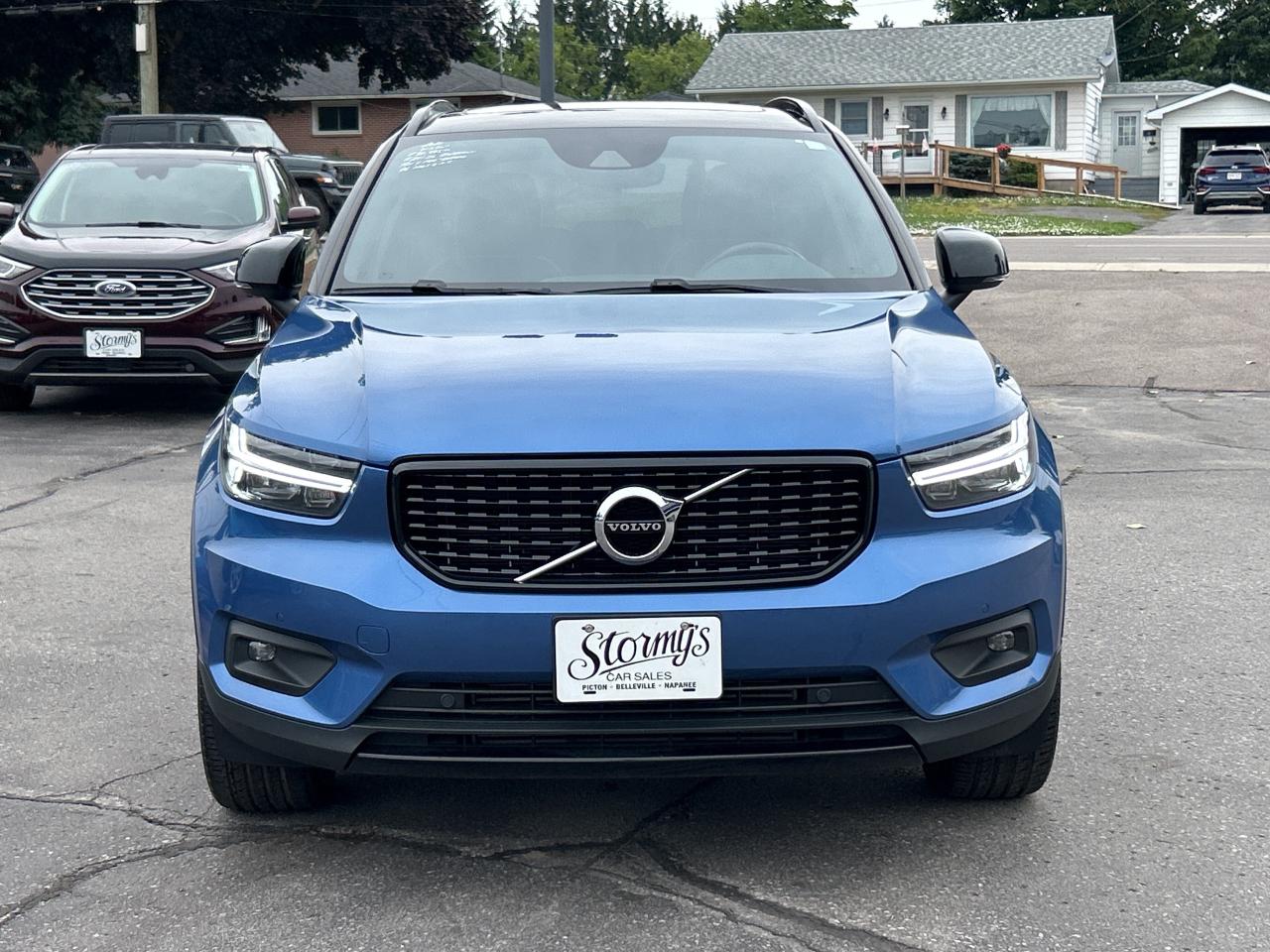 2021 Volvo XC40 R-Design NAV/PANO ROOF **CALL 613-961-8848 Photo
