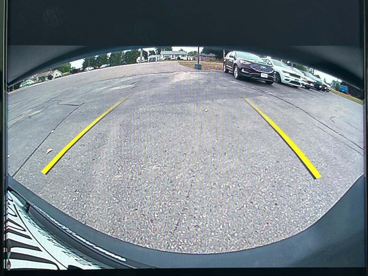 2021 Volvo XC40 R-Design NAV/PANO ROOF **CALL 613-961-8848 Photo