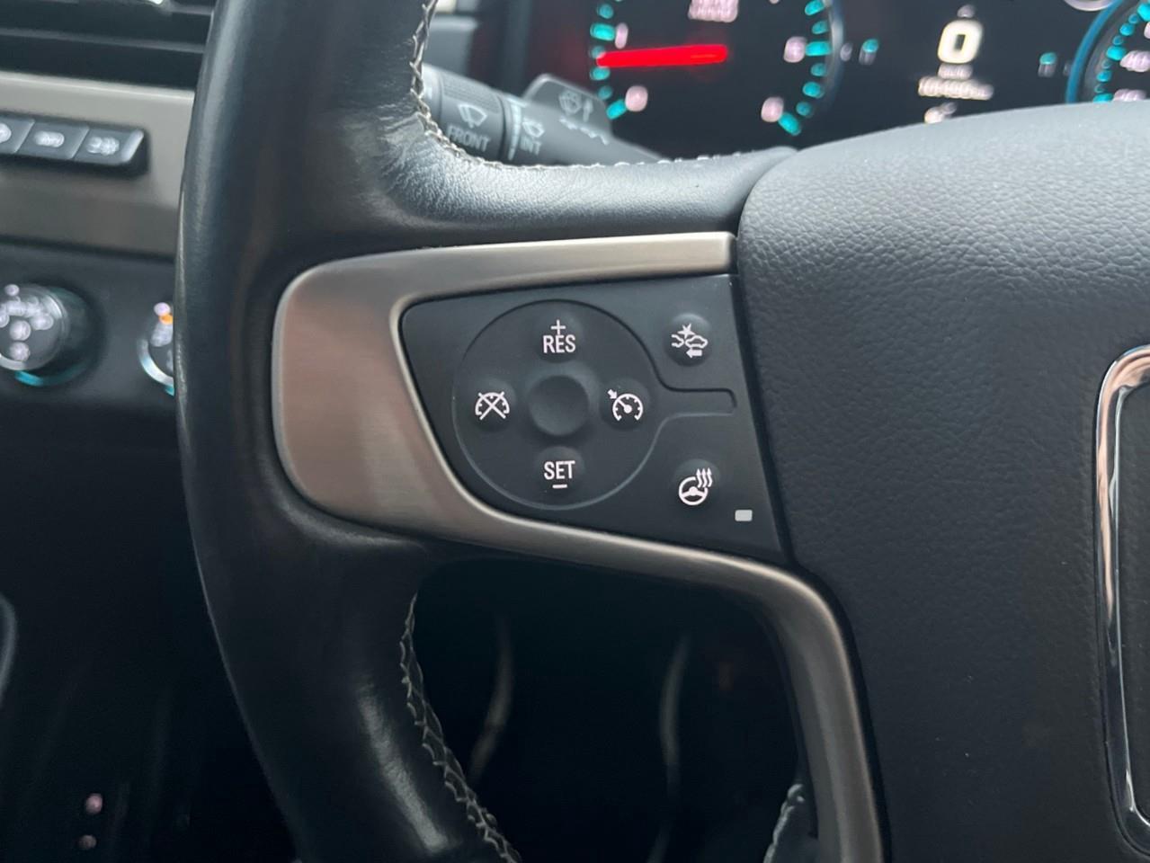 2019 GMC Yukon DENALI LOADED LOCAL TRADE Photo