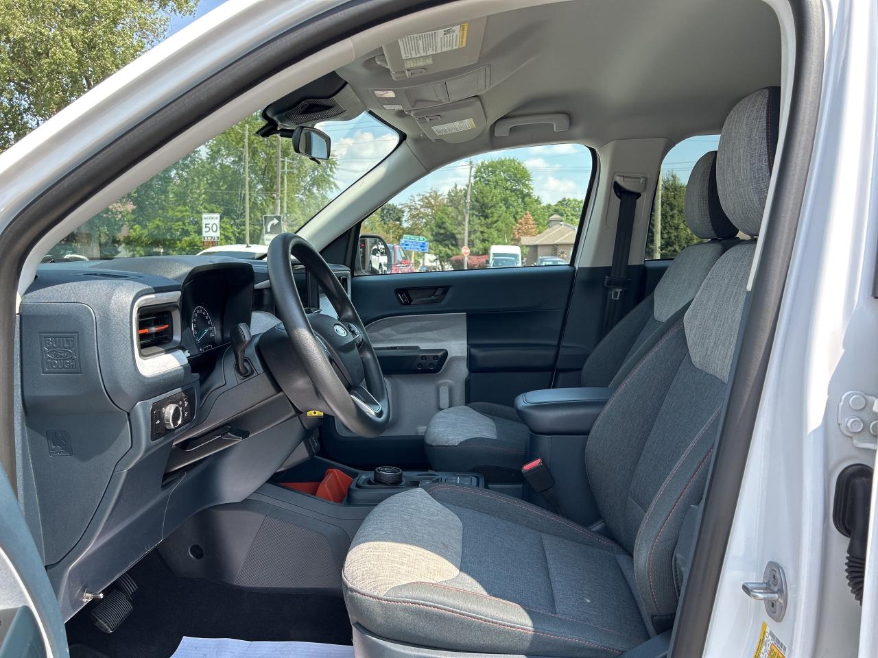 2023 Ford Maverick FX4 4x4 CALL NAPANEE 613-354-2100 Photo