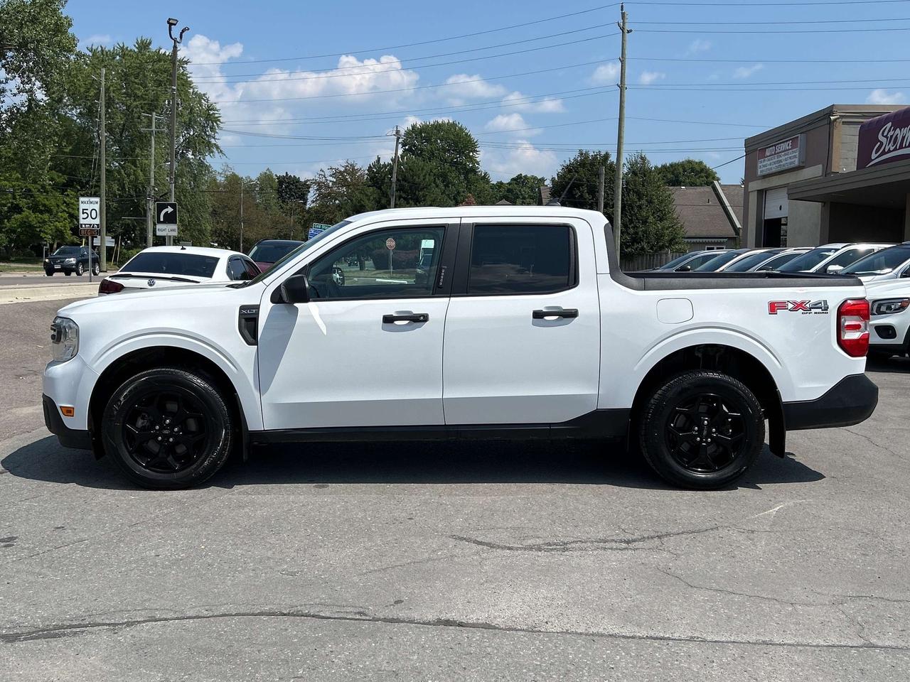 2023 Ford Maverick FX4 4x4 CALL NAPANEE 613-354-2100 Photo5
