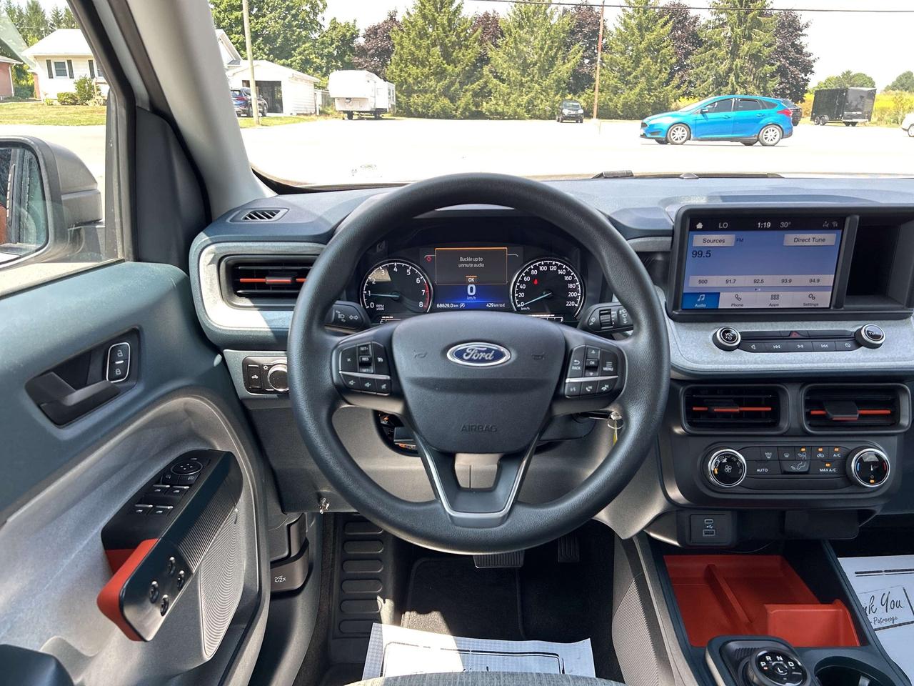 2023 Ford Maverick FX4 4x4 CALL NAPANEE 613-354-2100 Photo