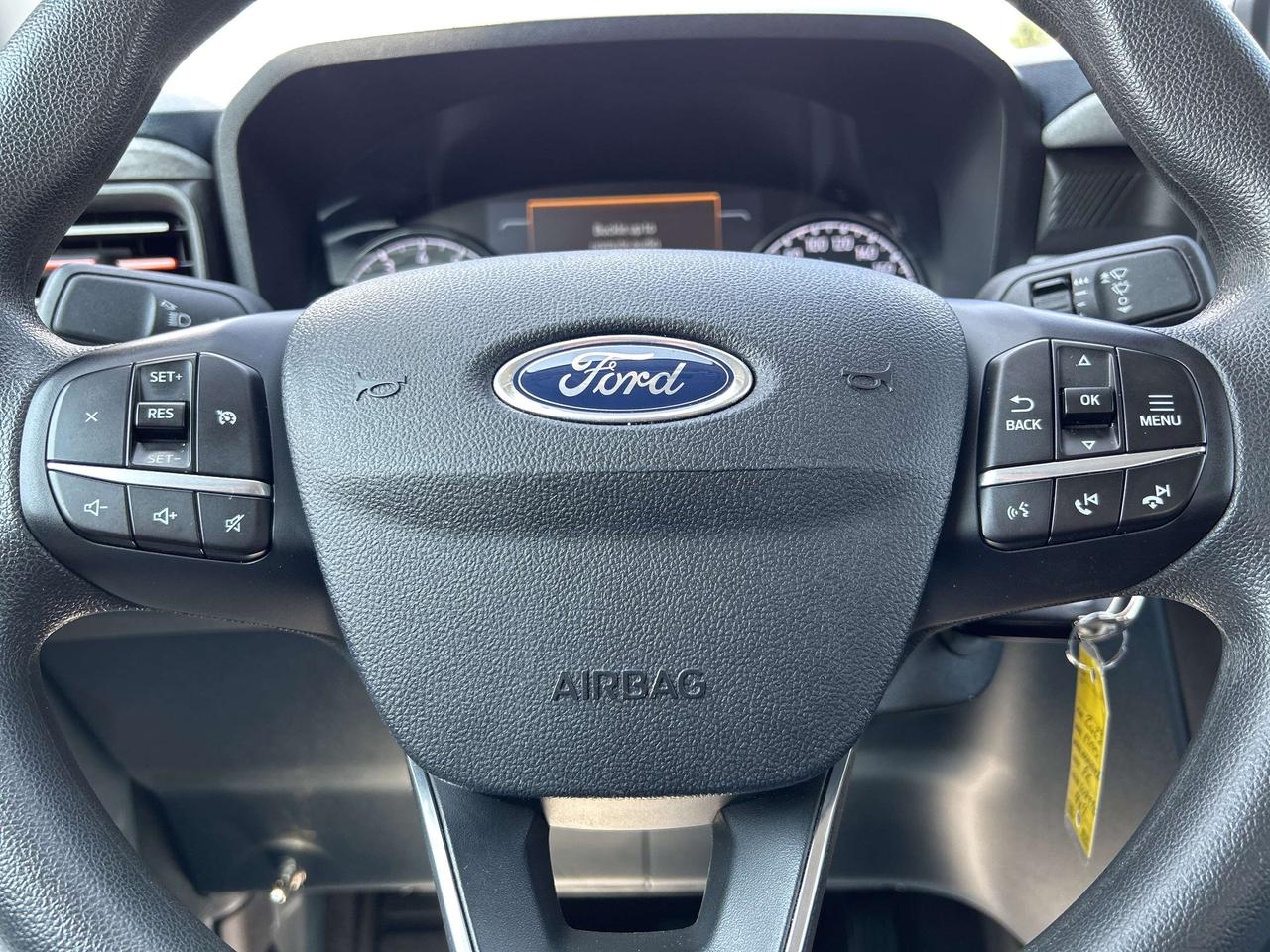 2023 Ford Maverick FX4 4x4 CALL NAPANEE 613-354-2100 Photo