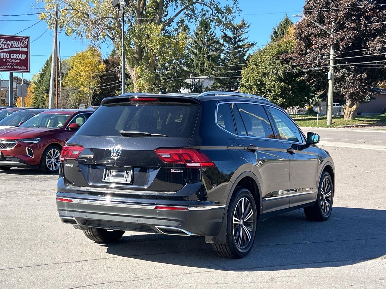 2020 Volkswagen Tiguan Highline LEATHER/AWD/NAV/PANO ROOF CALL PICTON Photo4