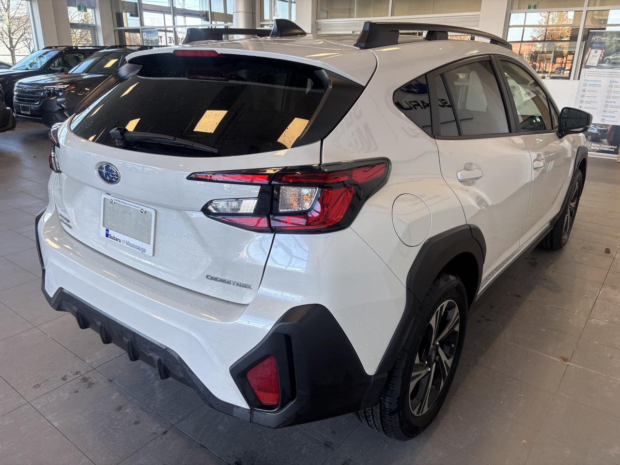 2025 Subaru Crosstrek TOURING AWD   DEALER DEMO   CLEAN CARFAX   CARPLAY Photo