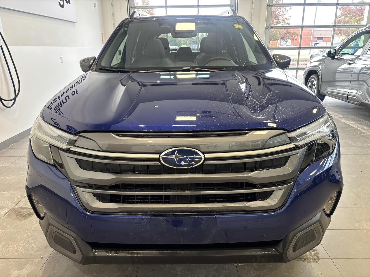 2025 Subaru Forester LIMITED   DEALER DEMO   CLEAN CARFAX  NAVI SUNROOF Photo