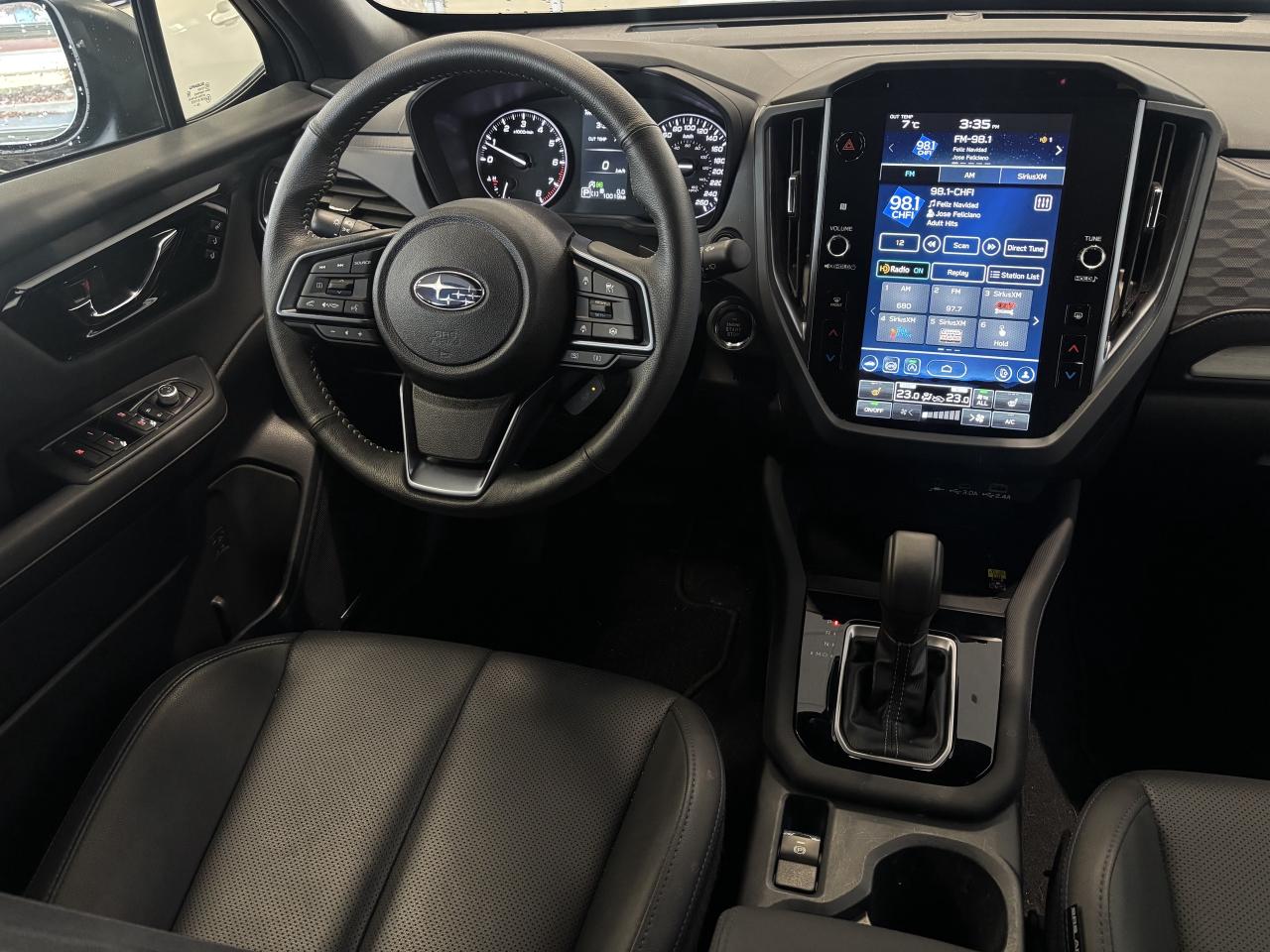 2025 Subaru Forester LIMITED   DEALER DEMO   CLEAN CARFAX  NAVI SUNROOF Photo